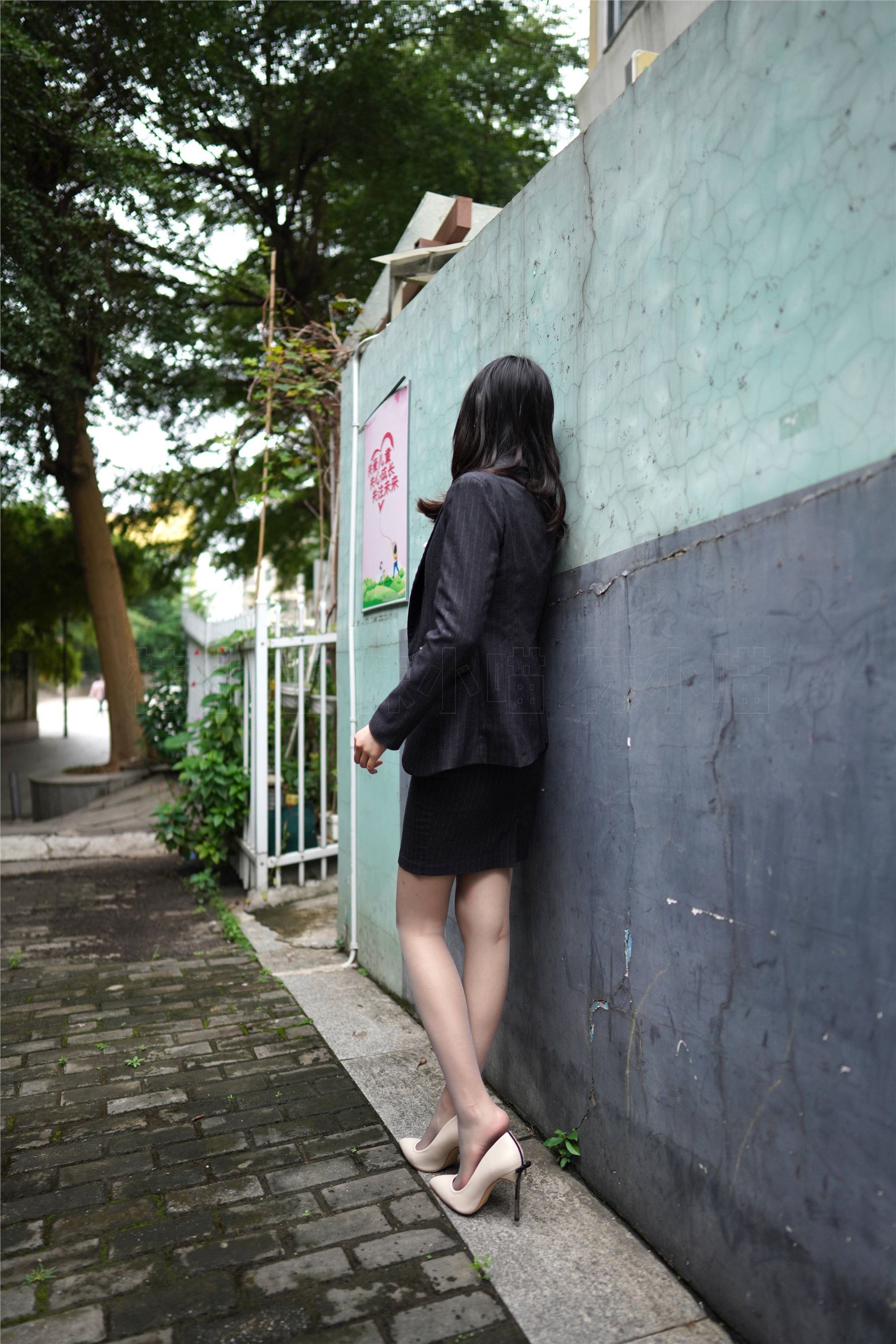 kittyWawa袜小喵  KT240 请保持1米以上距离